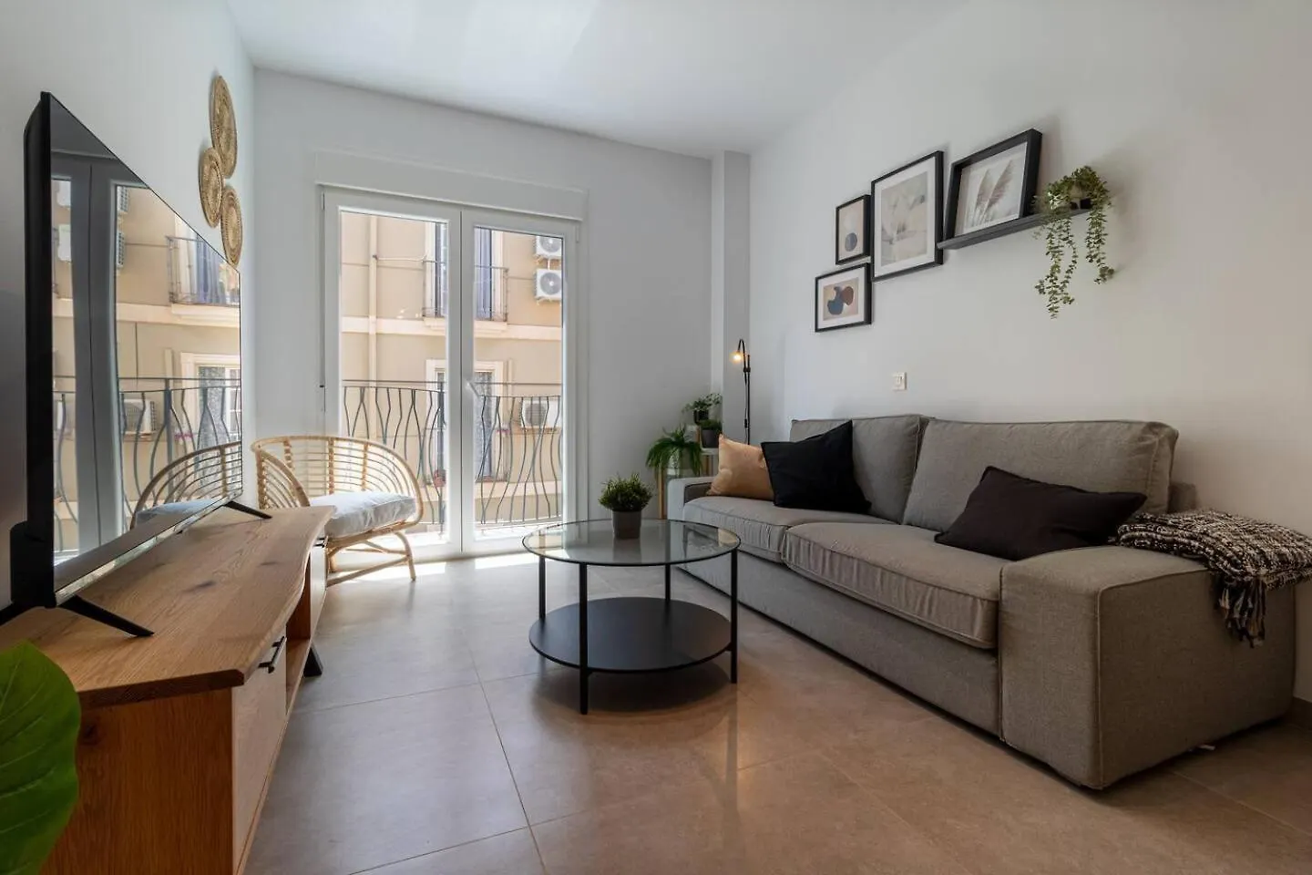 Charming Apartment In The Heart Of Mlaga Malaga 0*,